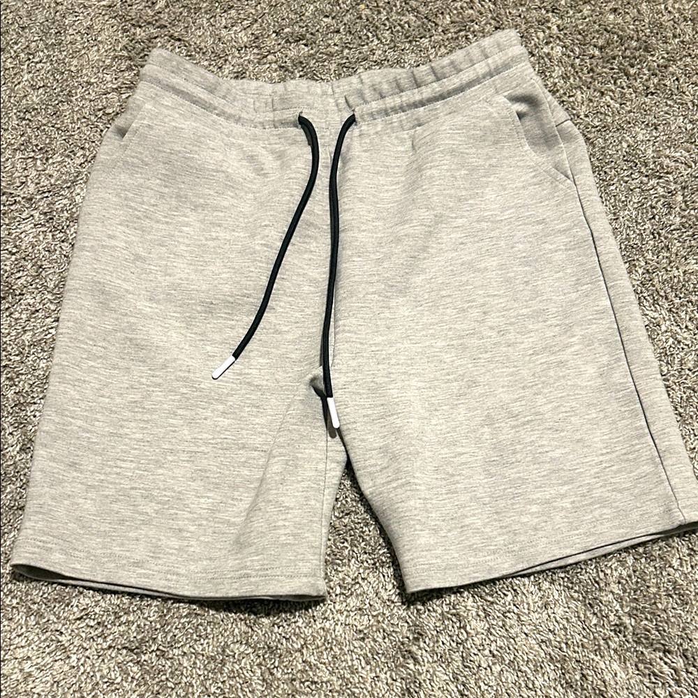 ZYIA Active boys sweat shorts size 12-14